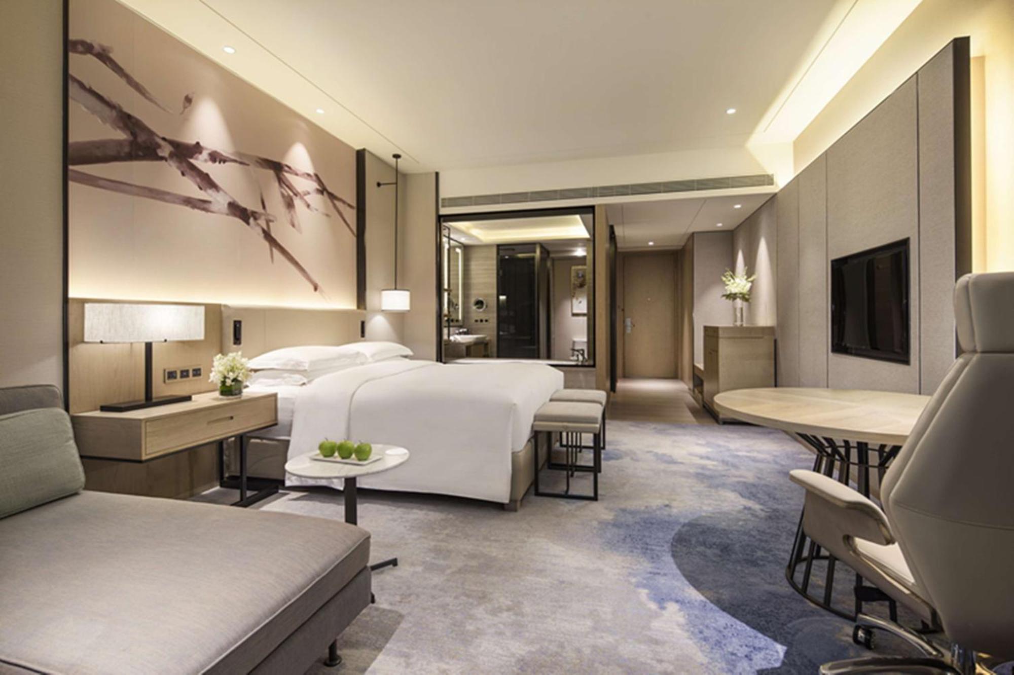 Doubletree By Hilton Hotel Shenzhen Longhua, Near Huawei, Foxcnn, Shenzhen North Railway, Uniwalk & Uniworld Shopping Mall, Sam'S Club Экстерьер фото